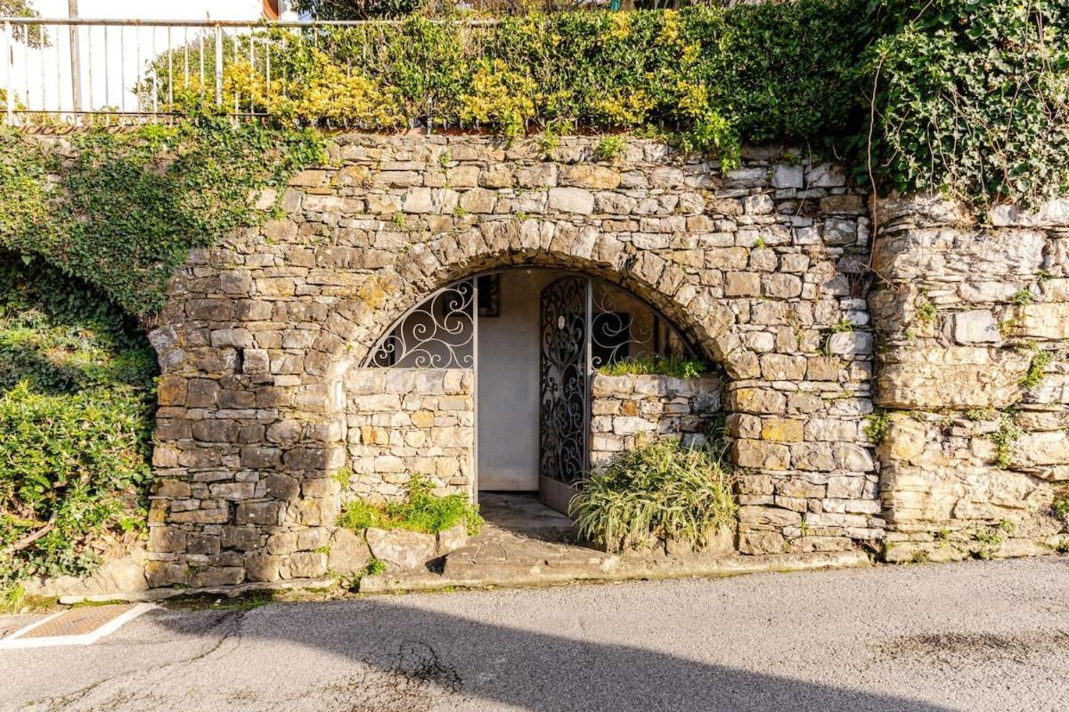 Sea View Apartment With Private Garden Camogli Exteriör bild